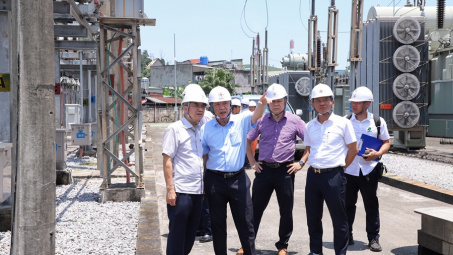 EVN kiểm tra công tác phòng chống thiên tai và tìm kiếm cứu nạn tại Điện lực Quảng Ninh