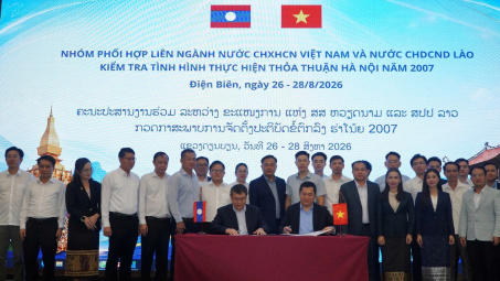 Việt Nam - Lào: Tháo gỡ vướng mắc, tạo thuận lợi hơn nữa cho thương mại song phương