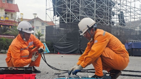 Điện lực Quảng Ninh: Bảo đảm tuyệt đối nguồn điện cho ngày Quảng Ninh lên Thành phố