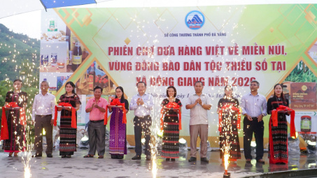 Đà Nẵng: Đưa hàng Việt về miền núi, vùng đồng bào dân tộc thiểu số xã Đông Giang