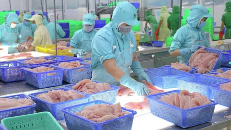 Xuất khẩu thủy sản mã HS 03 của Việt Nam: tiếp cận từ mô hình lực hấp dẫn