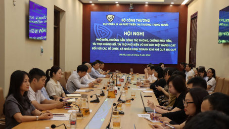 Phổ biến quy định về phòng, chống rửa tiền trong kinh doanh kim khí quý, đá quý