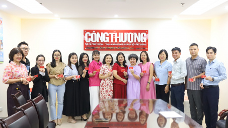 Chi hội Nhà báo Tạp chí Công Thương kiện toàn Ban Thư ký nhiệm kỳ 2026 - 2028 và phát thẻ cho 22 nhà báo trong đợt 1