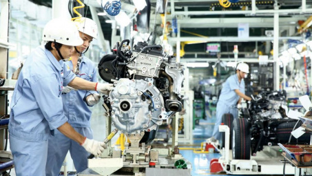 ADB nâng dự báo tăng trưởng kinh tế của Việt Nam