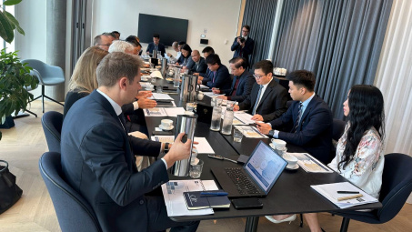Thứ trưởng Trương Thanh Hoài làm việc với lãnh đạo Tập đoàn Copenhagen Infrastructure Partners (CIP)