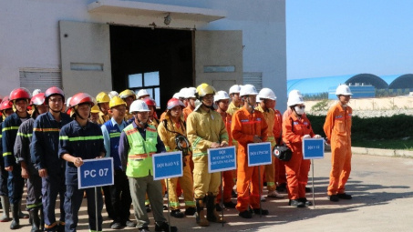 Nhà máy Nhiệt điện Vĩnh Tân 2: Diễn tập ứng phó sự cố kép tại Trạm khí Clo