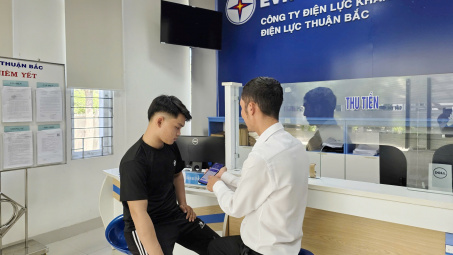 Công ty Điện lực Khánh Hòa đẩy mạnh truyền thông số, đưa App EVN CSKH đến gần hơn với khách hàng