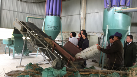Vĩnh Phúc: Nghiệm thu cơ sở đề án “Hỗ trợ ứng dụng máy móc thiết bị tiên tiến trong sản xuất chế biến lâm sản” tại HTX Hương Sơn