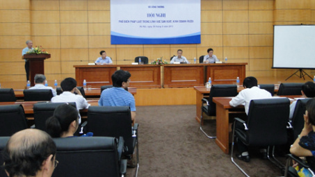 Từ 2014, tất cả sản phẩm rượu đều phải dán tem