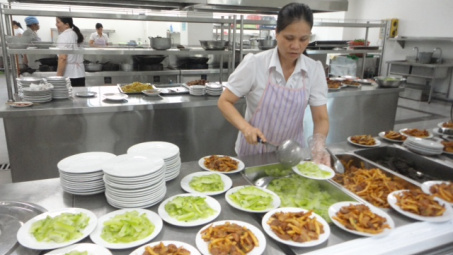 Công ty cổ phần than Đèo Nai - Vinacomin: Chăm chút từ những bữa ăn