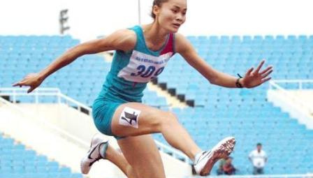 Quần áo làm mát bằng công năng đầu tiên trong ngành thể thao 