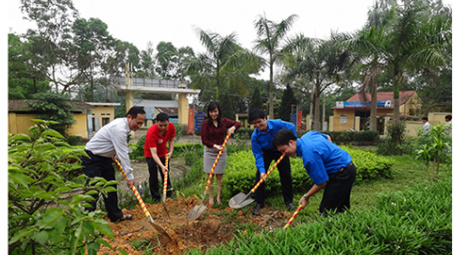 Đoàn TN VNSTEEL với Ngày hội "Trồng cây xanh" bảo vệ môi trường