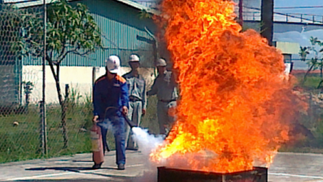 Huấn luyện PCCC định kỳ năm 2013