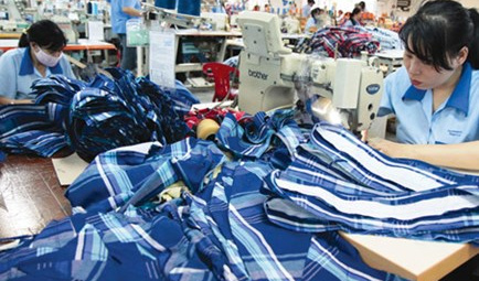 Cần có chính sách “dọn đường” để di dời các DN dệt may khỏi trung tâm TP