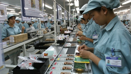 Dự án nước ngoài phải đăng ký lại Giấy phép đầu tư trước ngày 01/2/2014