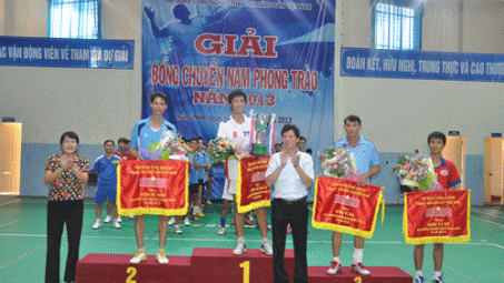 Công ty CP Sắt Thạch Khê vô địch Giải bóng chuyền nam phong trào Vinacomin 2013
