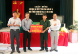 CĐ Công nghiệp Hóa chất VN thăm, tặng quà Trung tâm Điều dưỡng thương binh nặng Liêm Cần, Hà Nam