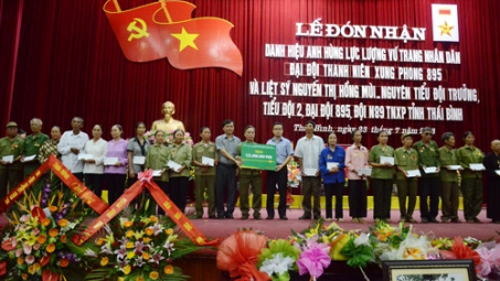 Petrovietnam tri ân cựu TNXP ở Thái Bình: Những món quà mang theo tình nghĩa