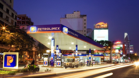 Petrolimex: “Trên khắp nẻo đường của Tổ quốc thân yêu”