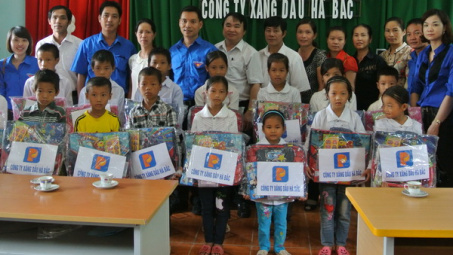 Cùng em tới Trường
