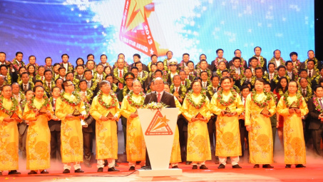 9 doanh nghiệp Dầu khí đạt giải thưởng Sao Vàng đất Việt 2013