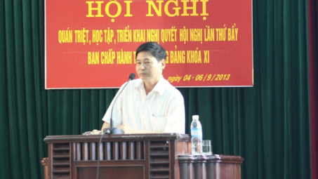 Than Mạo Khê: Học tập và xây dựng chương trình hành động  thực hiện Nghị quyết trung ương VII 