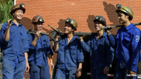 Gắn lương, thưởng với công tác an toàn: Biện pháp nâng cao ý thức trách nhiệm của người lao động