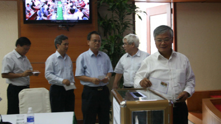 CNCB Cơ quan Tập đoàn quyên góp ủng hộ hơn 82 triệu đồng cho đồng bào miền Trung bị thiệt hại do bão lũ gây ra