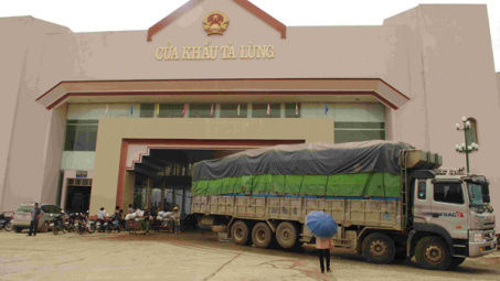 Đổi mới hoạt động xuất nhập khẩu thương mại biên giới: Giao quyền chủ động hơn cho địa phương