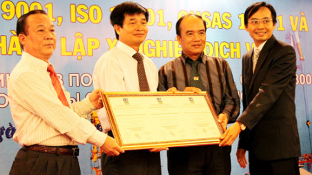 Xí nghiệp dịch vụ (Vietsovpetro): 31 năm với công tác hậu cần vững mạnh