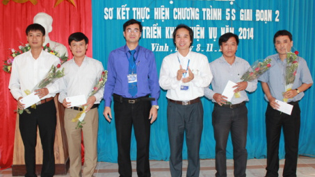 Hội nghị sơ kết chương trình chuẩn 5S