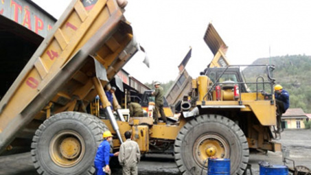 COMINLUB: Năm 2013 phấn đấu tiêu thụ 4,5 triệu lít dầu