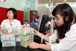 "Soi" các TCTD cho vay lãi suất thấp hơn huy động