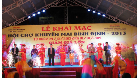 Khai mạc Hội chợ khuyến mại Bình Định năm 2013