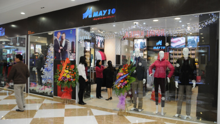 Khai trương 2 gian hàng May 10 và Eternity GrusZ tại TTTM Times city