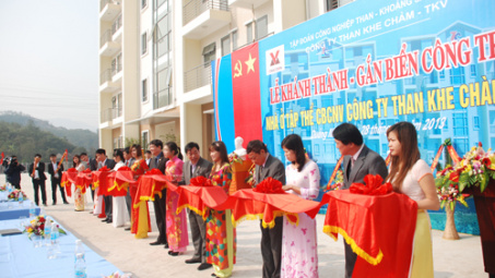 Than Khe Chàm khánh thành công trình nhà ở tập thể CBCNV