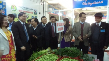 Bắc Giang: Khai trương mô hình "Chợ thí điểm bảo đảm vệ sinh an toàn thực phẩm" đầu tiên trên địa bàn