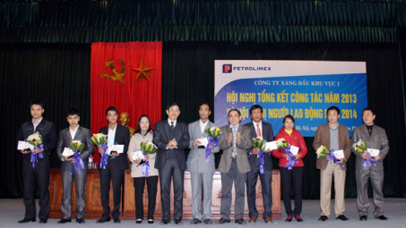 Petrolimex Hà Nội: Hội nghị Người lao động năm 2014: Hiệu quả - An toàn - Phát triển