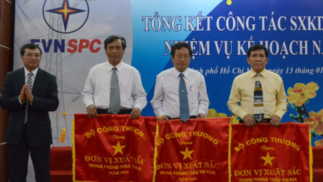 Sẽ có thêm khoảng 32,3 nghìn hộ đồng bào Khmer được dùng điện trong năm nay