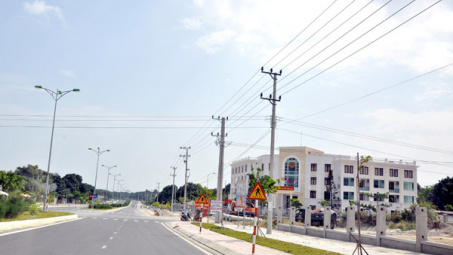 Ngày mới với Điện lực Cam Lâm