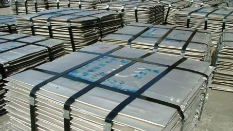 Giá niken chạm mức cao nhất trong vòng 11 tuần
