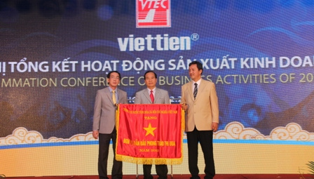 Việt Tiến: Doanh nghiệp hàng đầu ngành Dệt May Việt Nam