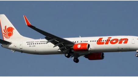Petrolimex Aviation cung cấp nhiên liệu bay cho Lion Air tại sân bay QT Tân Sơn Nhất