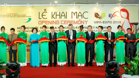 TP. Hồ Chí Minh: Khai mạc triển lãm VIFA-EXPO 2014