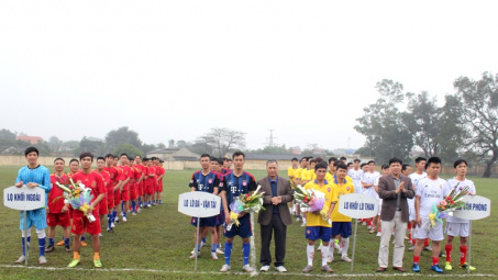 Than Mạo Khê khai mạc giải bóng đá nam năm 2014