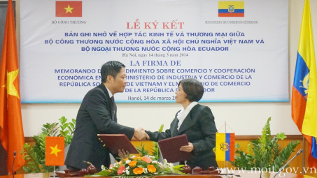 Việt Nam - Ê-cu-a-đo ký Bản ghi nhớ hợp tác kinh tế, thương mại đầu tiên