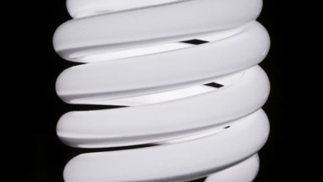 Cần có các bộ tiêu chuẩn làm cơ sở xử lý chất thải bóng đèn