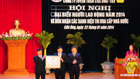 Xứng đáng với tấm Huân chương