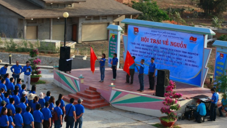 Tuổi trẻ Vietsovpetro - Những dấu chân tình nguyện