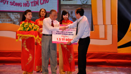 Tập đoàn Dầu khí Quốc gia Việt Nam: Công tác dân vận gắn với việc tái cơ cấu doanh nghiệp, nâng cao hiệu quả sản xuất kinh doanh